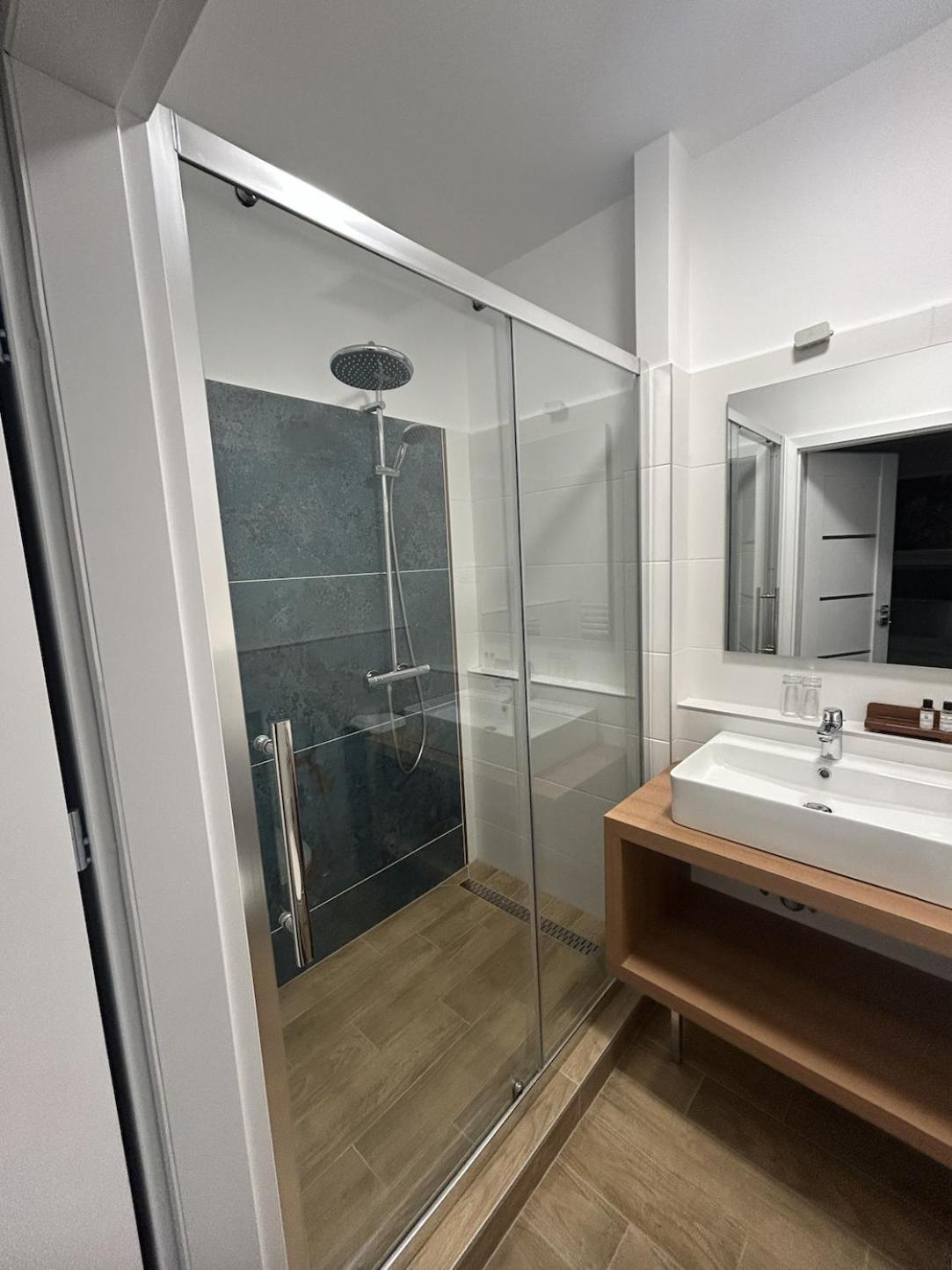 La Pergola & Prestige Panzio Hotel Kaposvar Bagian luar foto